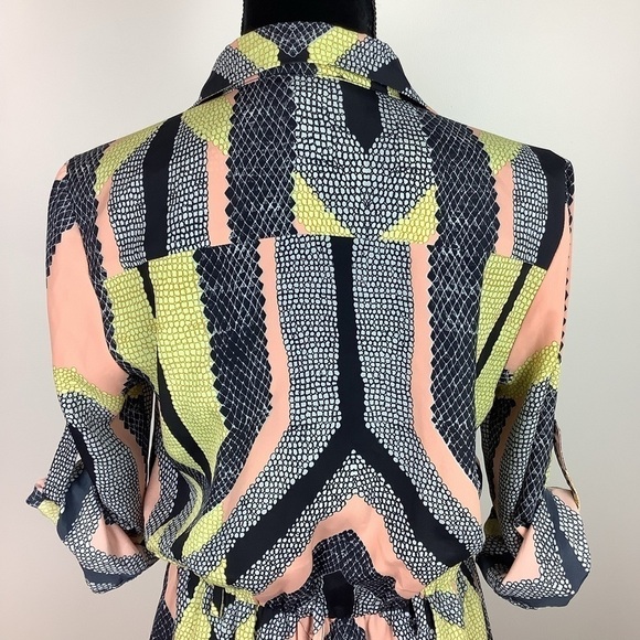 BAR III COLOURFUL PRINT BUTTON SHIRT DRESS - Picture 7 of 8